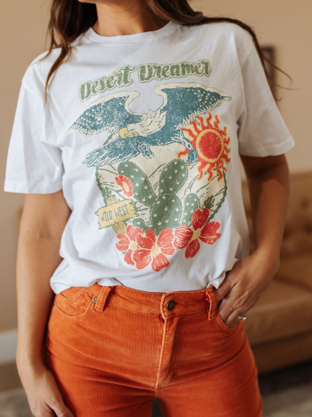 Desert Dreamer Wild West Graphic Tee | White Cotton Western Tee | Size Small